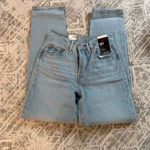 Levi's Women's Classic Light Blue Straight Leg Jeans